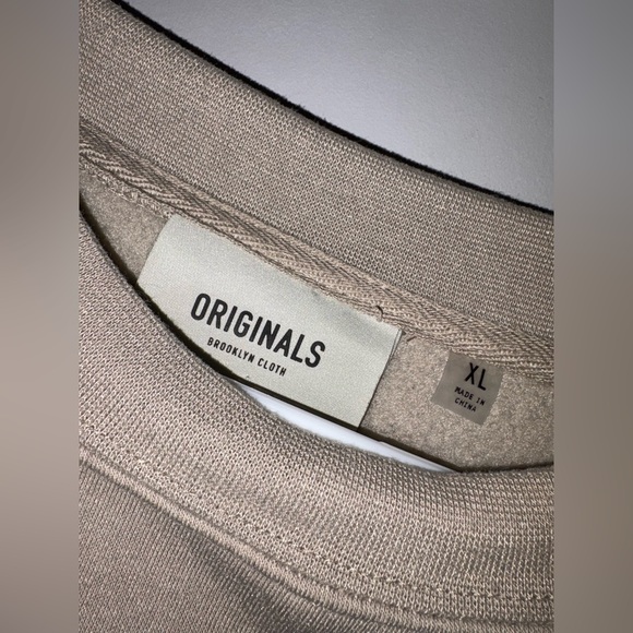 Originals Sweatshirt Women’s XL - Picture 4 of 6